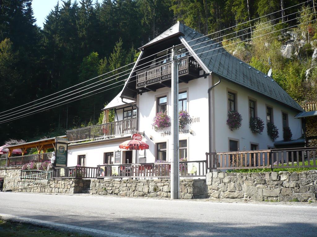 Pension Rybarska Basta Rozmberk Nad Vltavou Exterior photo